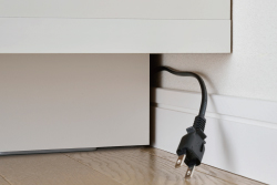 巾木避け設計で壁と隙間無く設置ができます。