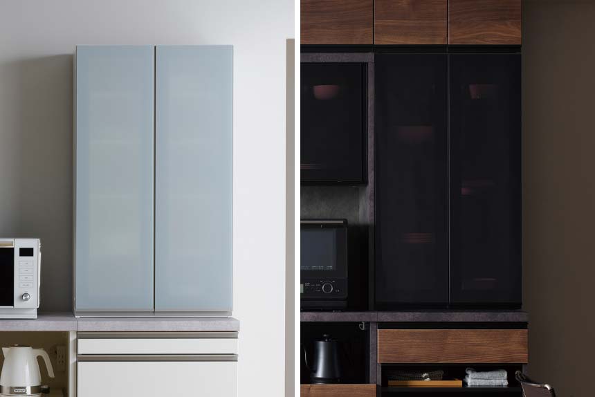 開き扉のガラスカラーも二色ある