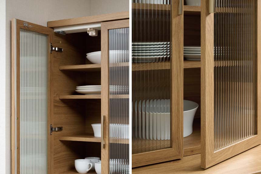 NWサイドアイテム扉収納