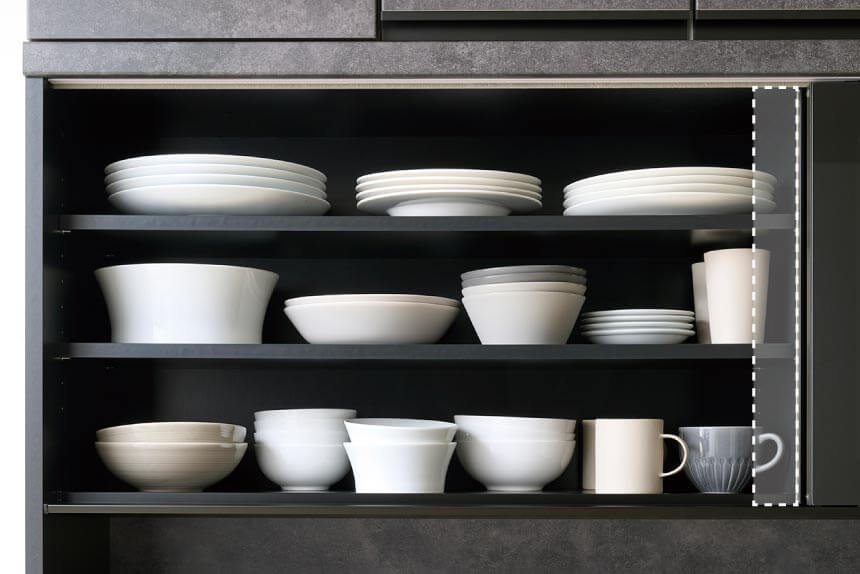 JN食器棚の上台スライドドアはワイドビュー設計