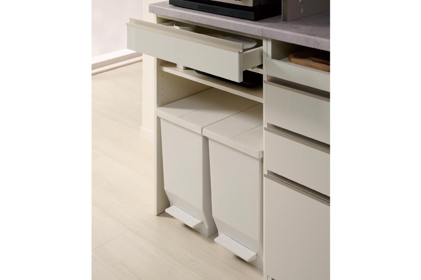 JNサイドアイテムの下台収納