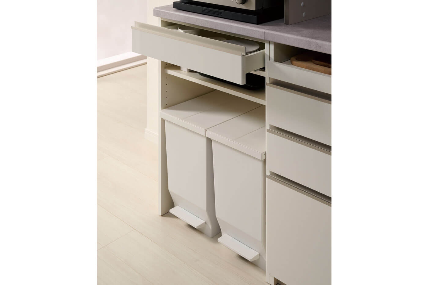 JNサイドアイテムの下台オープンスペース