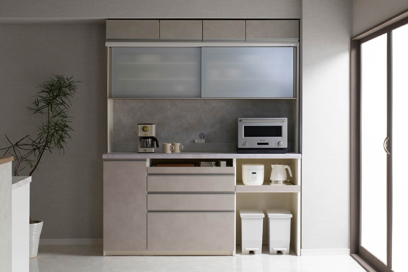 横幅180cmのJN食器棚ラスターベージュ