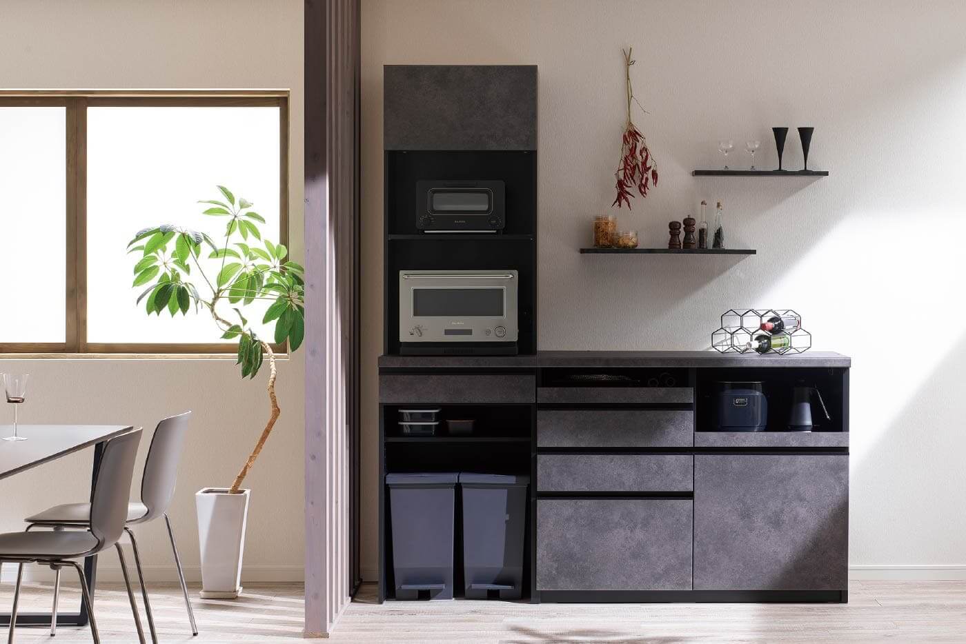 横幅180cmのJNカウンター、セラミカネロ